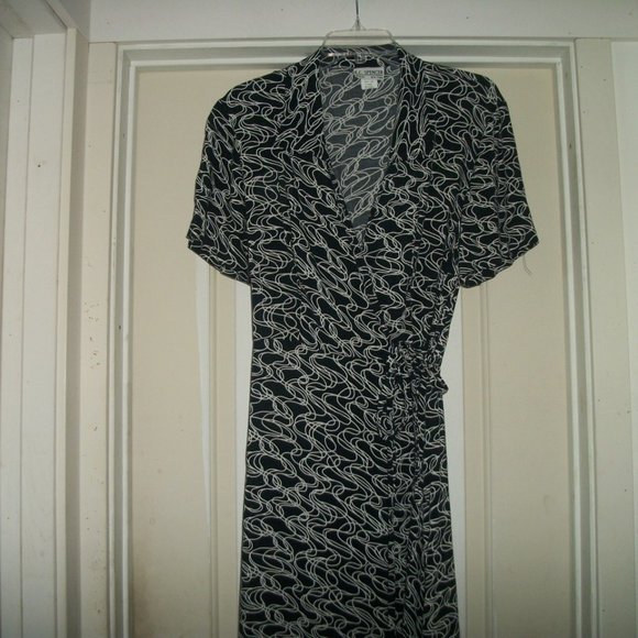 Y2K STYLED DRESS ITS A WRAP FROM THE 90S X LG - Picture 3 of 8